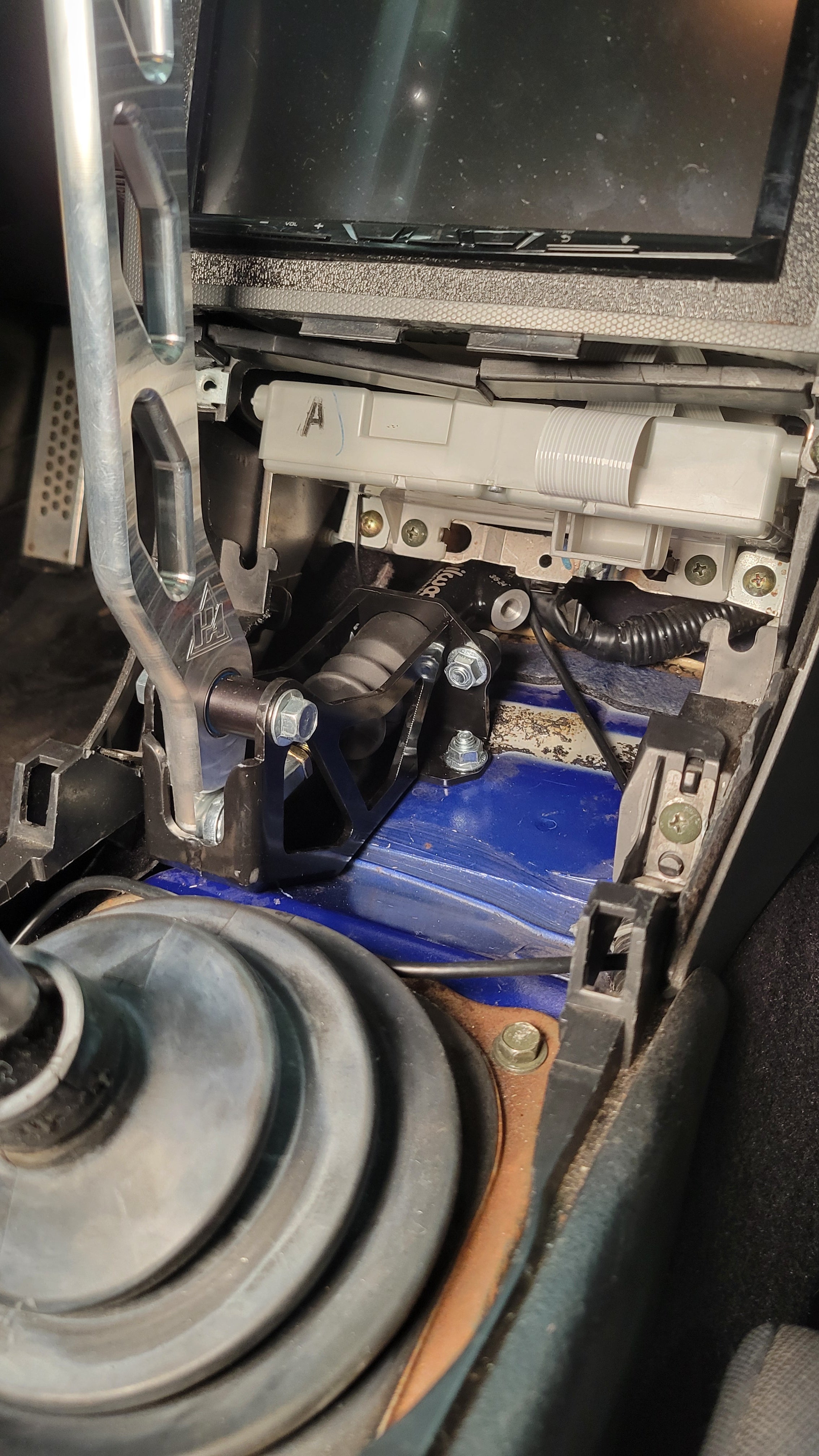 henko hydro e brake 350z g35 install under dash